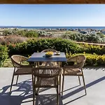 Akrolithos Luxury & Hotel apartamentowy 4*