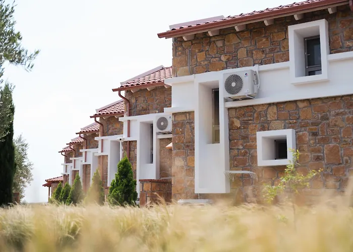 Akrolithos Luxury & 4* Flogita